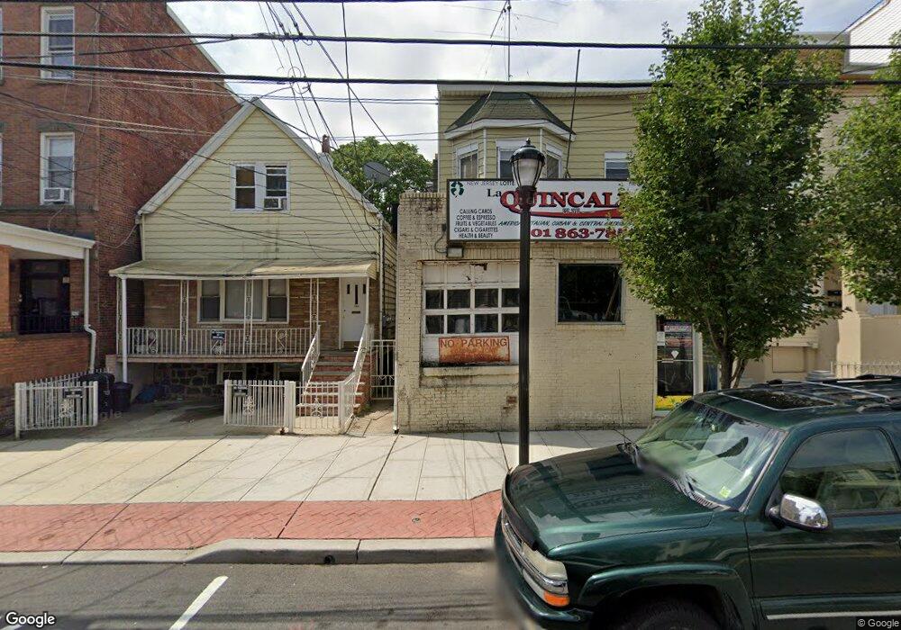 707 22nd St, Union City, NJ 07087 - photo 1