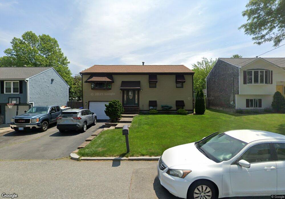 52 Lynde St, Providence, RI 02908 - photo 1