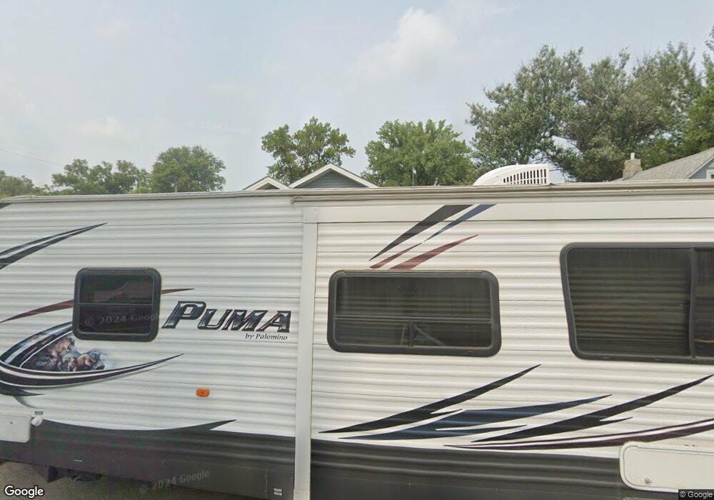 548 3rd St SW, Jamestown, ND 58401 - photo 1