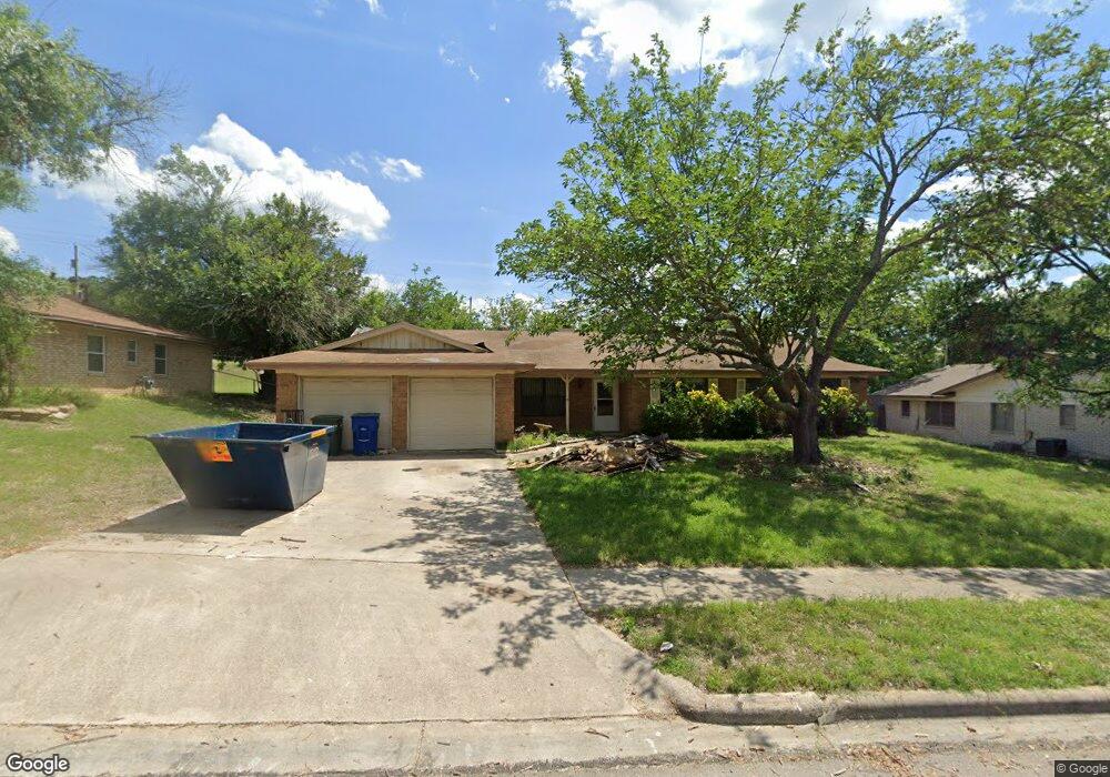 1606 E Robertson Ave, Copperas Cove, TX 76522 - photo 1