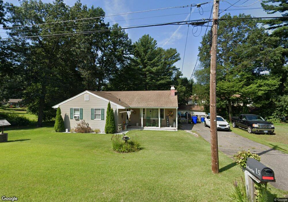 15 W View Dr, Enfield, CT 06082 - photo 1