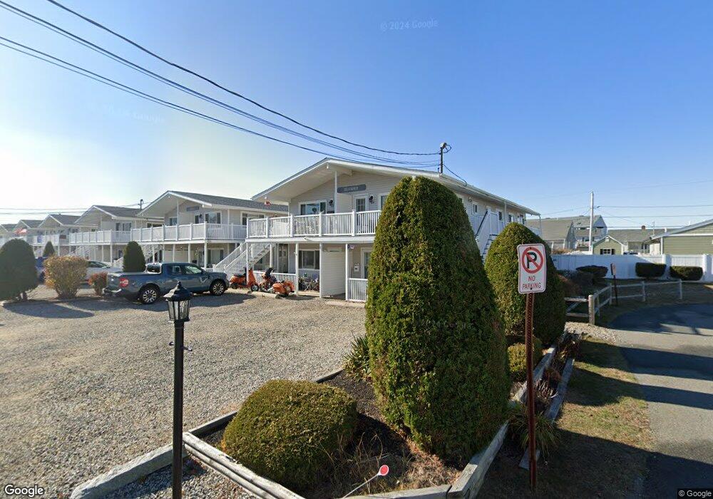 10 Whitten St unit A, Hampton, NH 03842 - photo 1