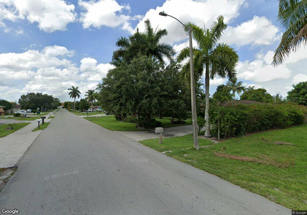 2249 41st St SW, Naples, FL 34116 - photo 1