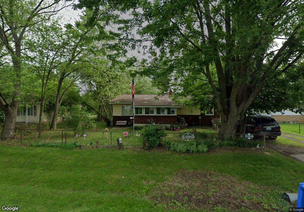6061 Crown Point, Flint, MI 48506 - photo 1