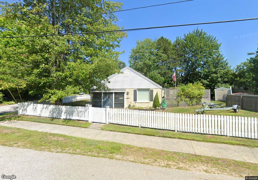 4 Center St, Old Orchard Beach, ME 04064 - photo 1