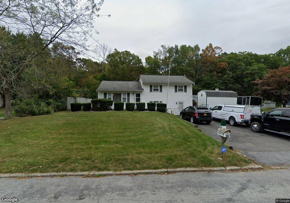 43 Windwood Dr, Newburgh, NY 12550 - photo 1