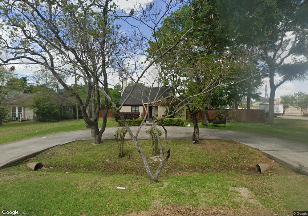 706 Sue Barnett Dr, Houston, TX 77018 - photo 1