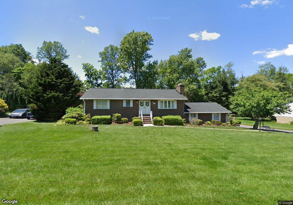 1128 Sturbridge Rd, Fallston, MD 21047 - photo 1