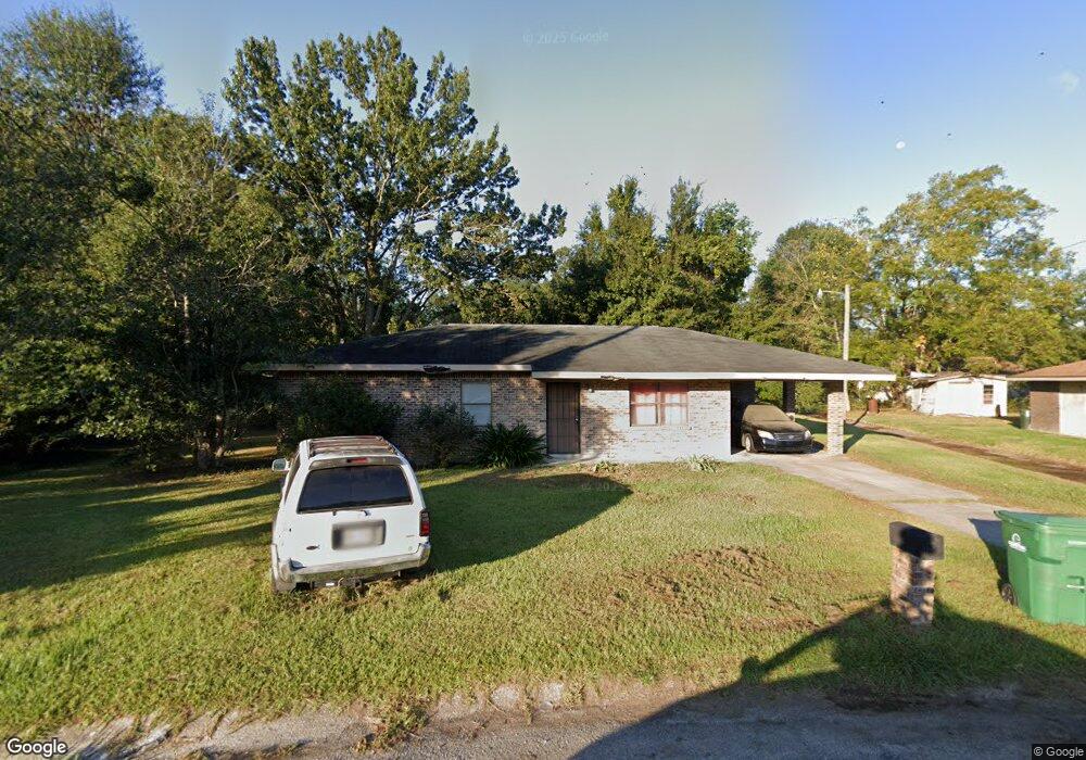 1018 Clover Cir, Picayune, MS 39466 - photo 1