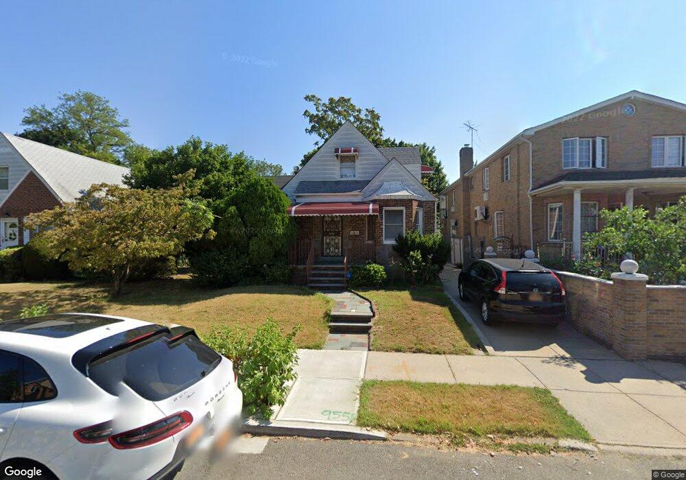 5833 192nd St, Fresh Meadows, NY 11365 - photo 1