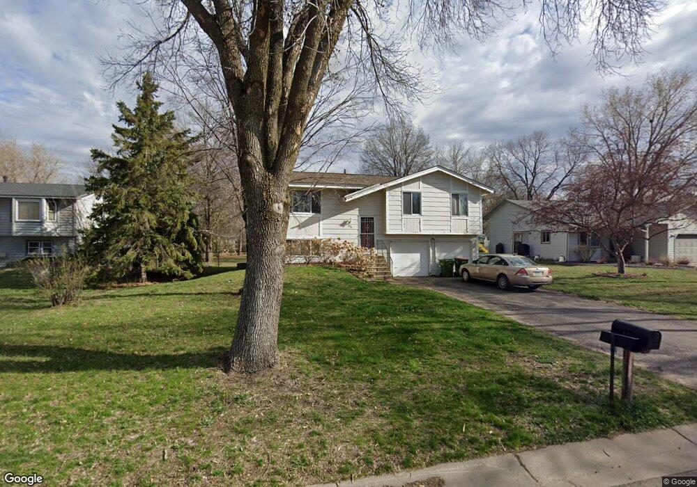 521 105th Ave NW, Coon Rapids, MN 55448 - photo 1