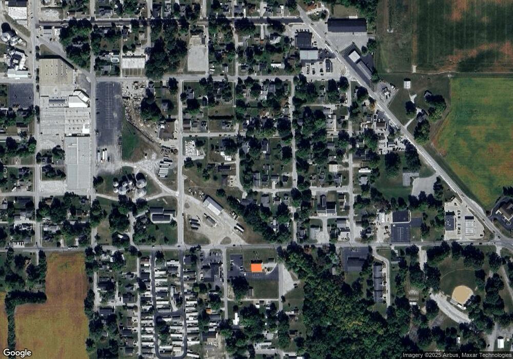 403 E 9th St, Sheridan, IN 46069 - photo 1