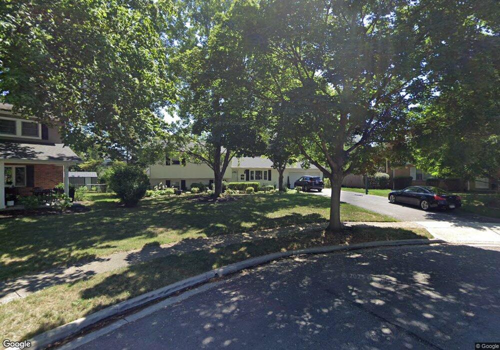 1435 Harlton Ct, Columbus, OH 43221 - photo 1