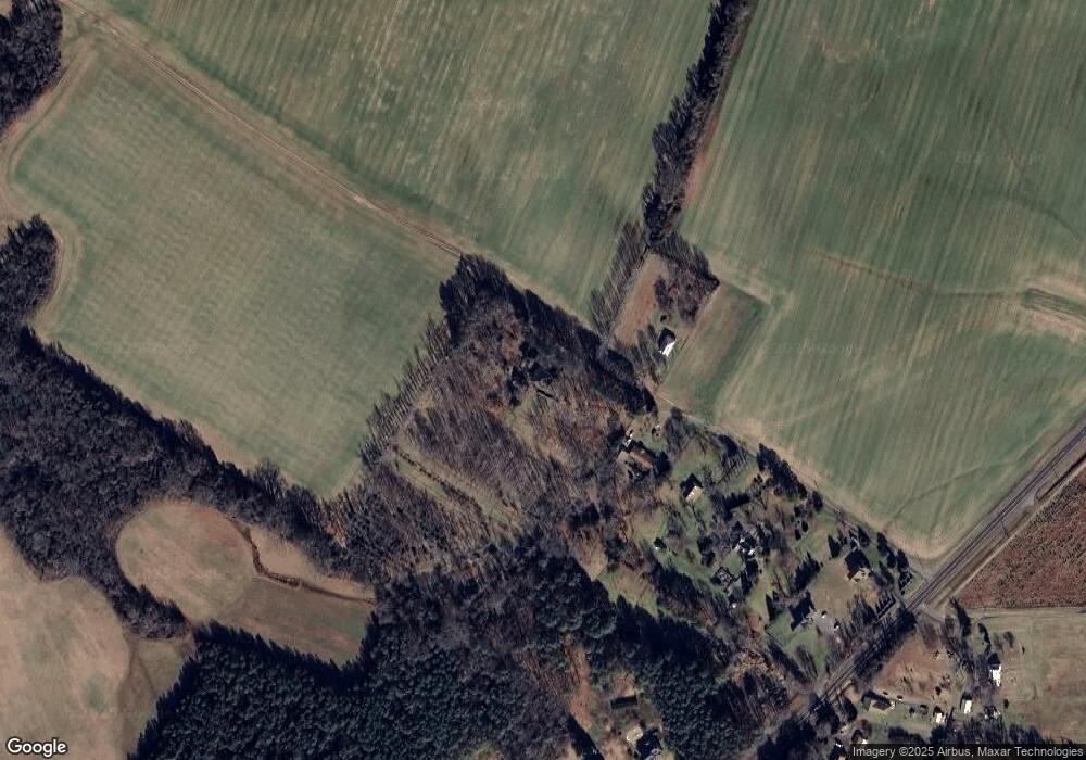 233 Winterberry Ln, Colonial Beach, VA 22443 - photo 1