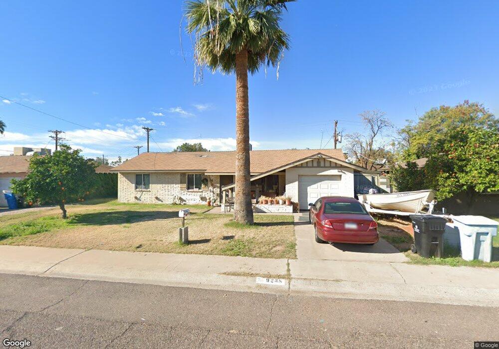 9238 N 18th Dr, Phoenix, AZ 85021 - photo 1