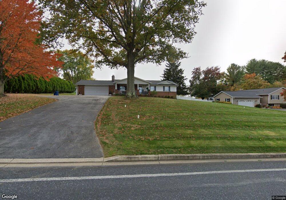 9 W Obrecht Rd, Sykesville, MD 21784 - photo 1