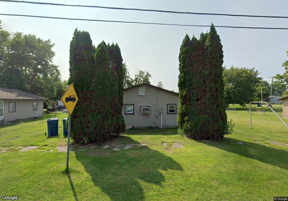 212 N Foster St unit 210, Boswell, IN 47921 - photo 1