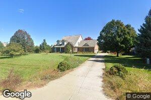 8755 Country Shire Ln, Spring Grove, IL 60081