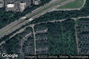 3 Woodcrest Ln, Clinton, NJ 08809