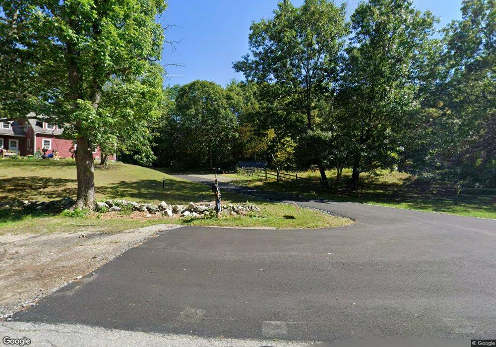 136 Chestnut St, Pepperell, MA 01463 - photo 1