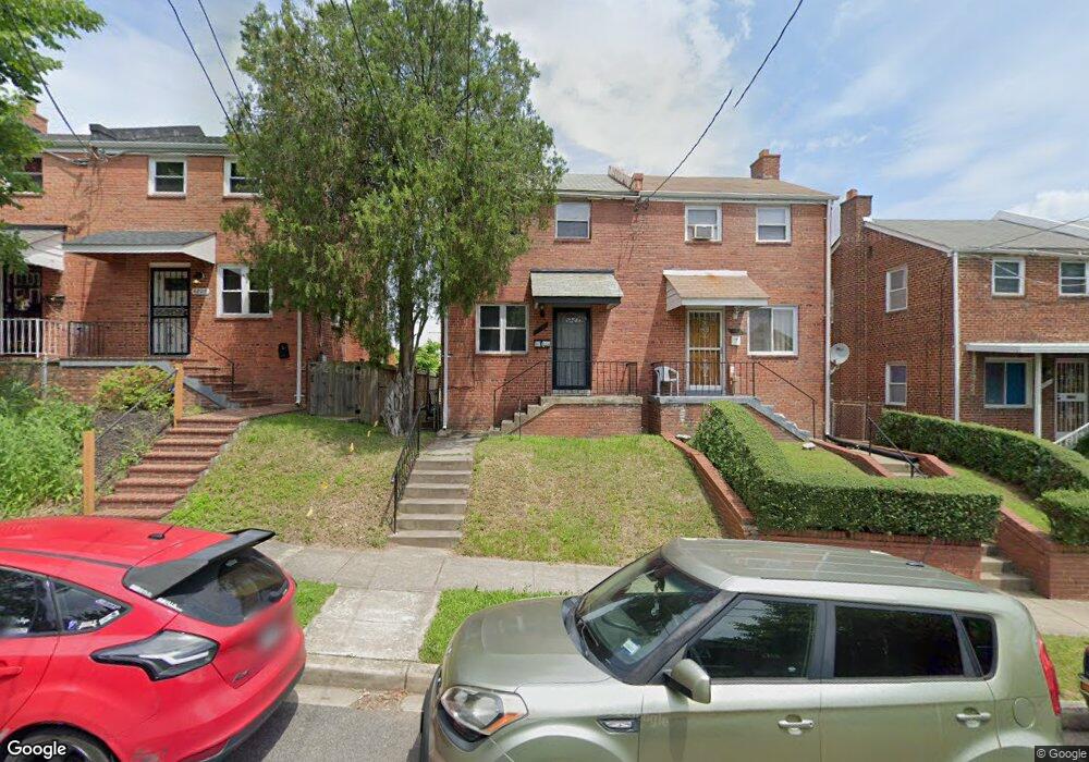 4212 Hildreth St SE, Washington, DC 20019 - photo 1