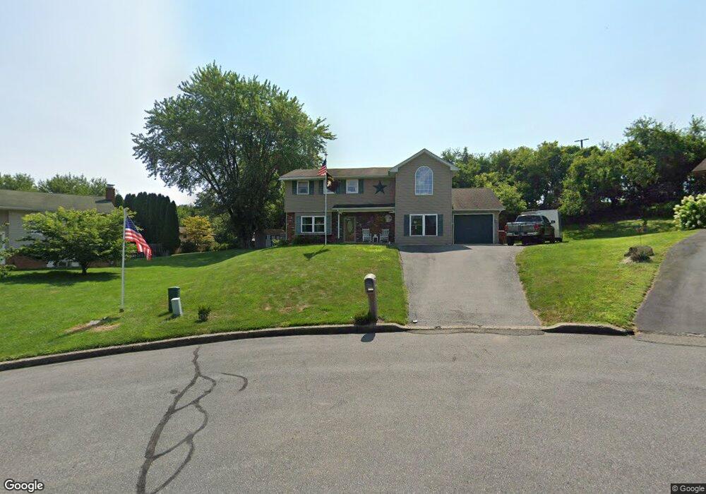 1613 Bonnie Cir, Easton, PA 18040 - photo 1