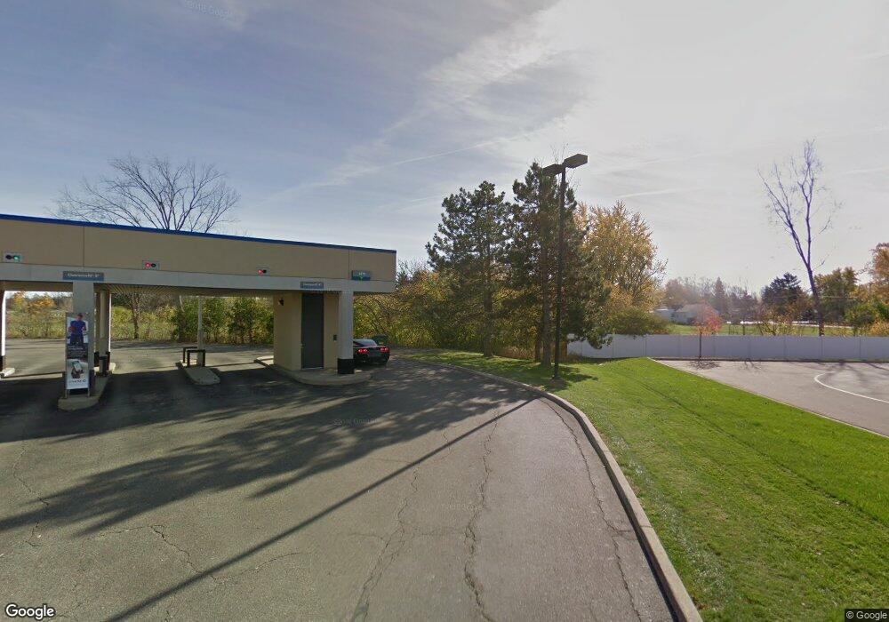 6049 Wendt Dr, Flint, MI 48507 - photo 1