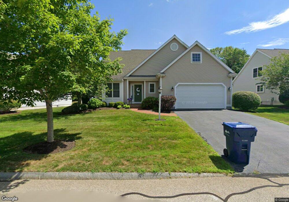 22 Holly Cir, Kingston, MA 02364 - photo 1