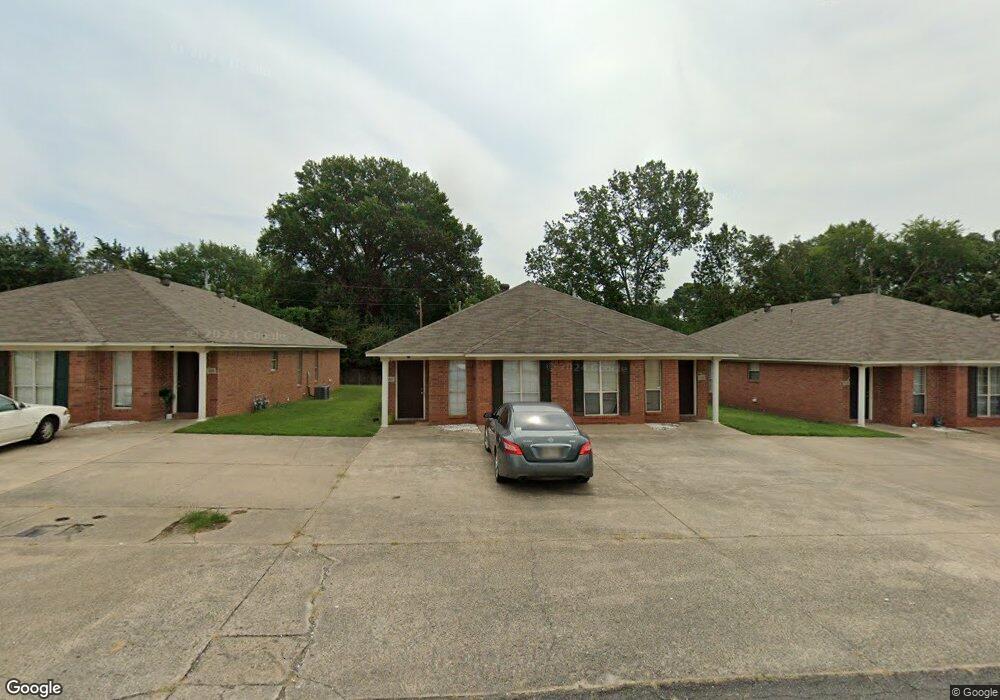 306 Mildred St, Conway, AR 72034 - photo 1