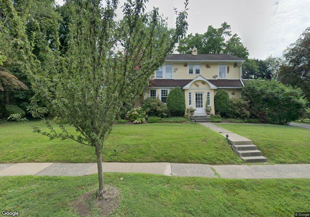 404 Park Ave, Swarthmore, PA 19081 - photo 1
