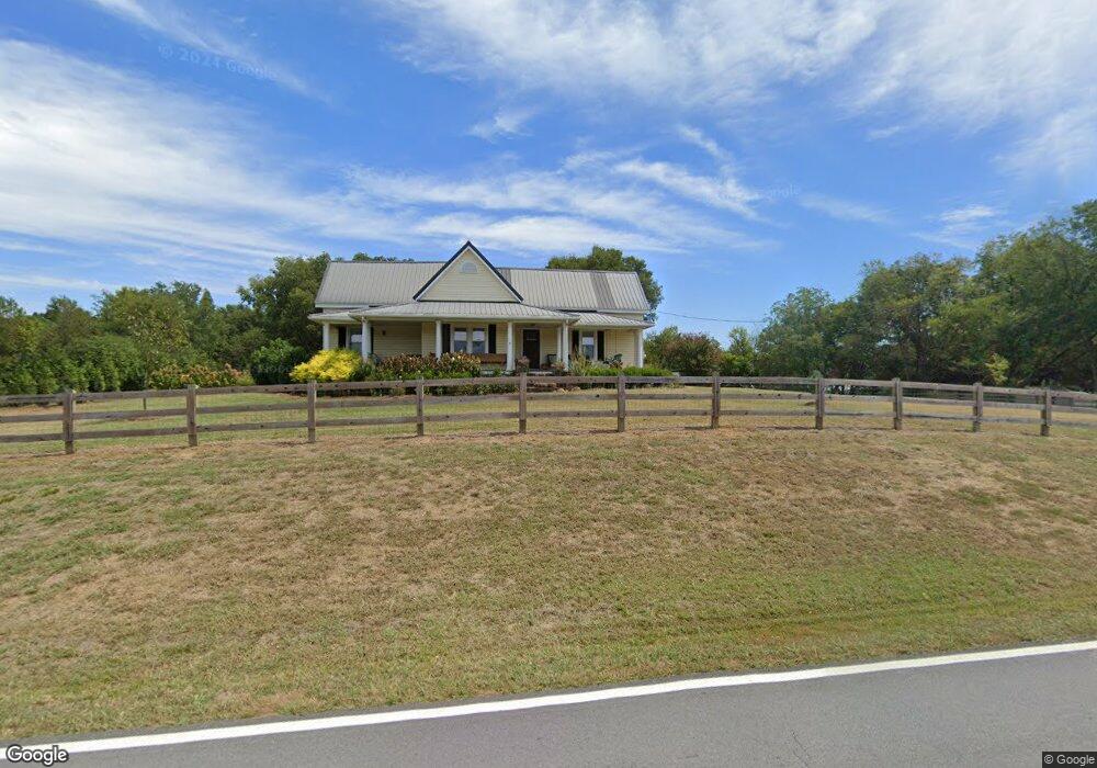 547 Cash Rd NE, Calhoun, GA 30701 - photo 1