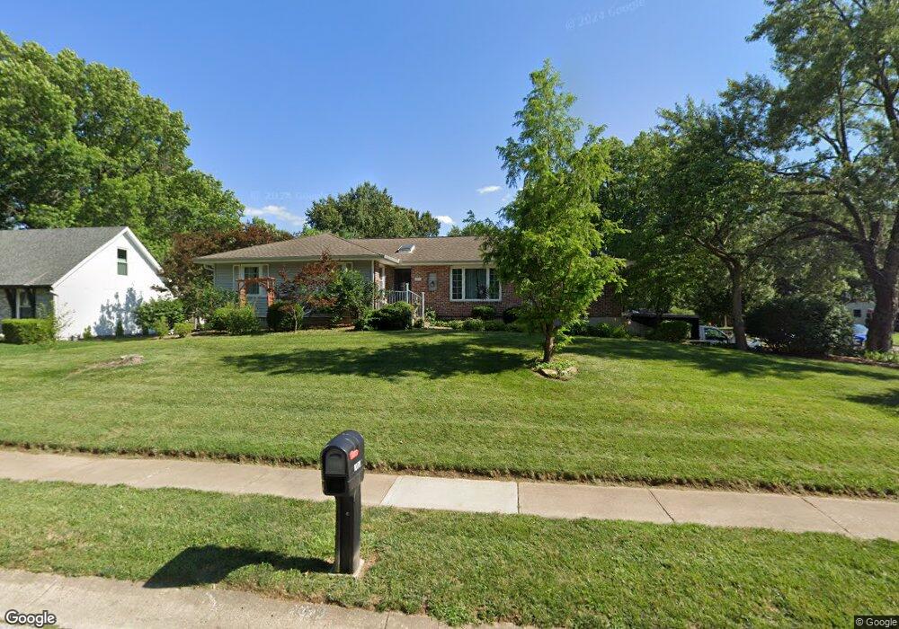 10711 W 54th St, Shawnee, KS 66203 - photo 1