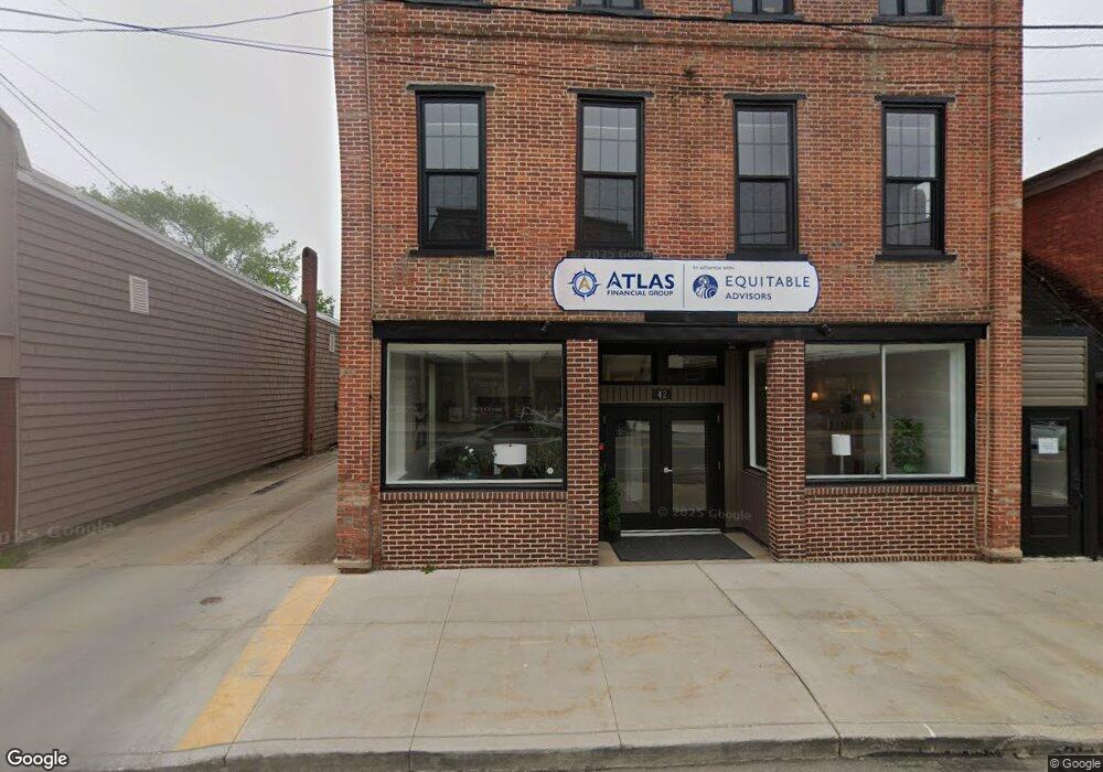 38 S Chestnut St, Jefferson, OH 44047 - photo 1