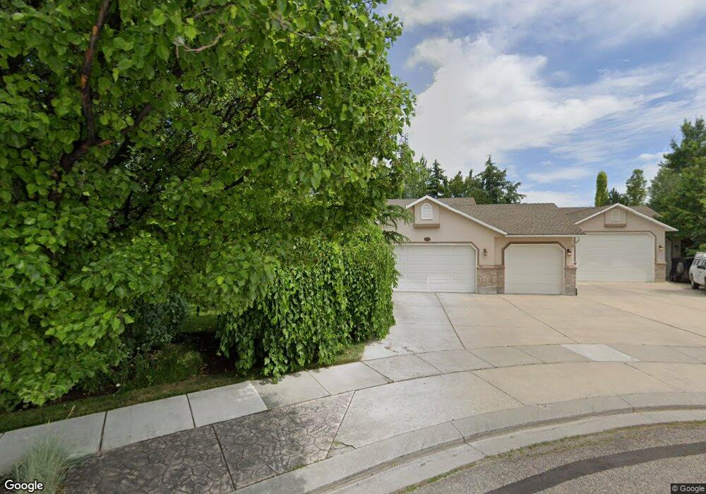9637 S Limestone Cir, South Jordan, UT 84095 - photo 1