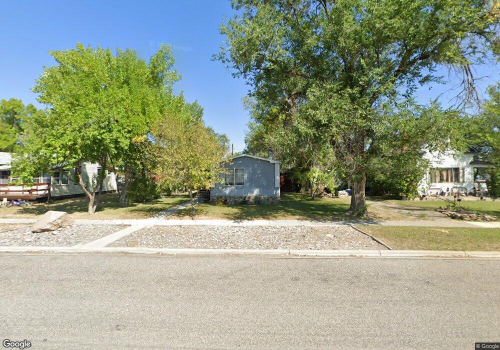 820 E 1st Ave N, Columbus, MT 59019 - photo 1