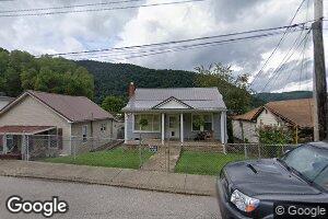117 1st Ave, Glasgow, WV 25086