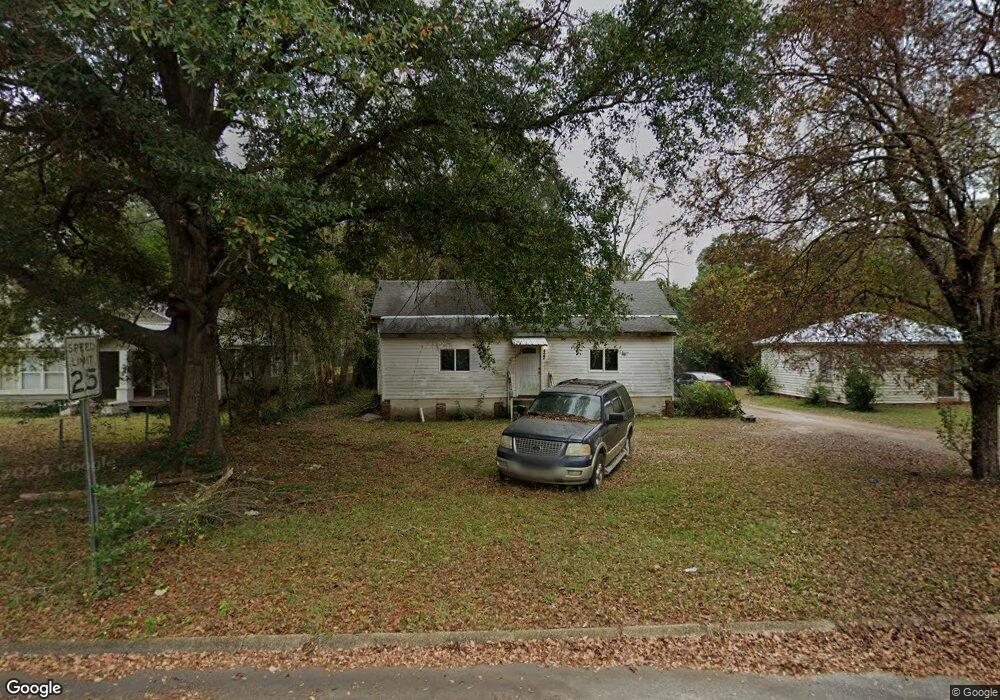 422 Riverside Dr, Eufaula, AL 36027 - photo 1