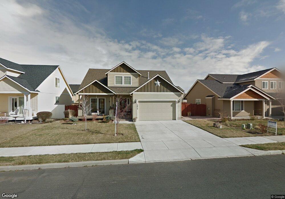 3019 SW Juniper Ave, Redmond, OR 97756 - photo 1