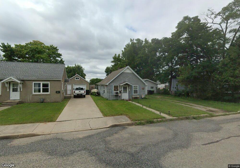 1817 17th St, Menominee, MI 49858 - photo 1