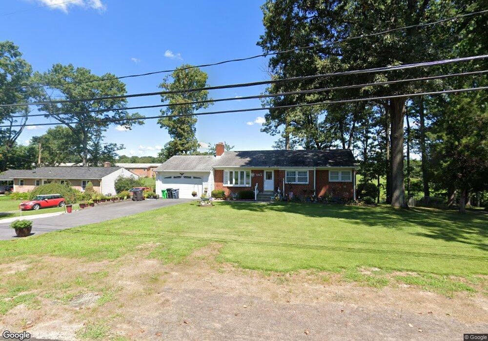 8812 Briarcroft Ln, Laurel, MD 20708 - photo 1