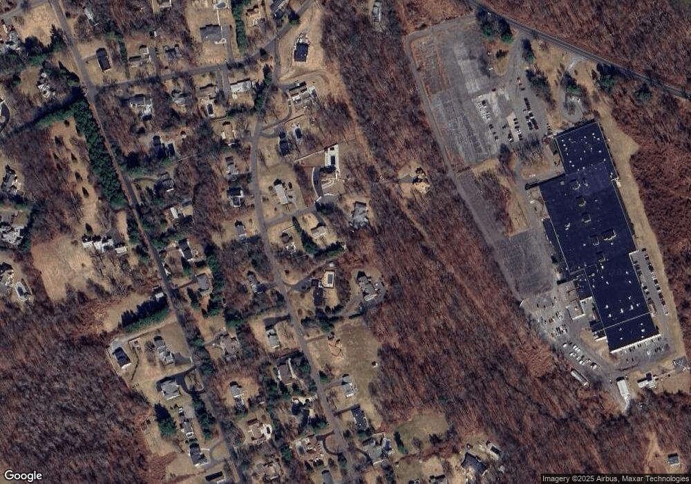 27 Juniper Rd, Middlebury, CT 06762 - photo 1