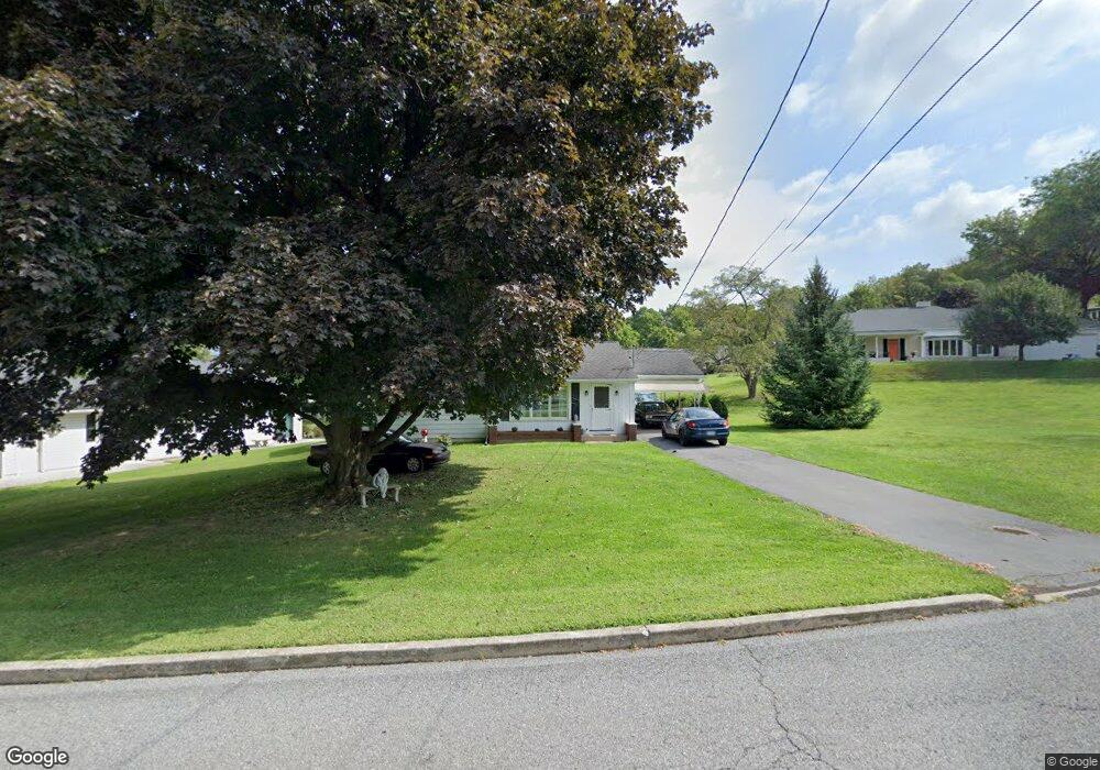 569 E Watson St, Bedford, PA 15522 - photo 1