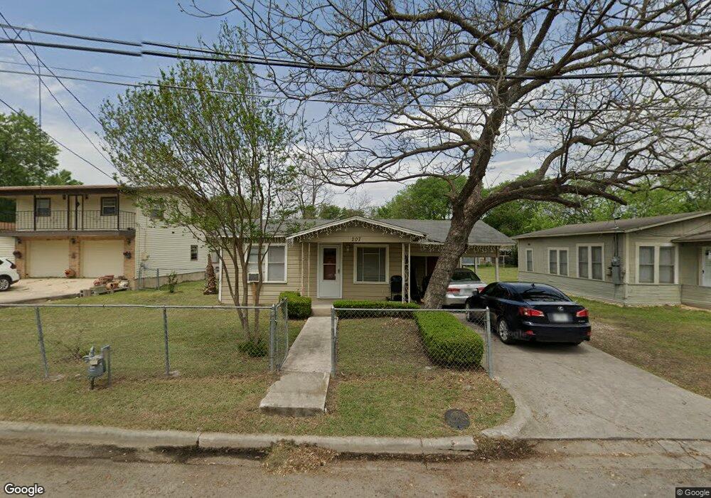 207 Durango St, San Marcos, TX 78666 - photo 1