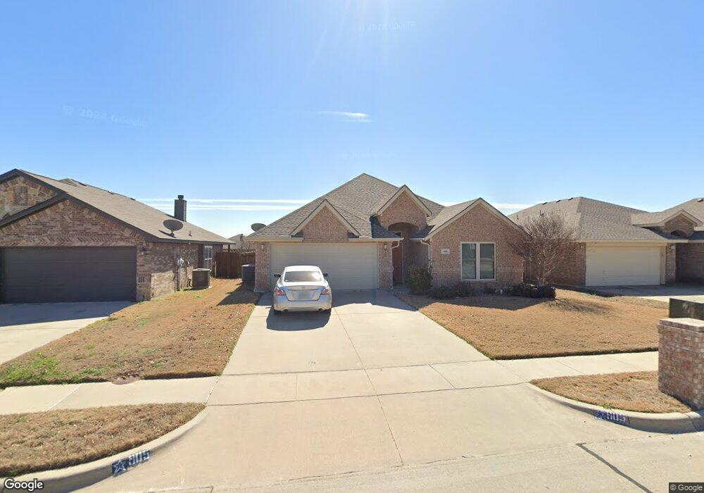 905 Jodie Dr, Weatherford, TX 76087 - photo 1