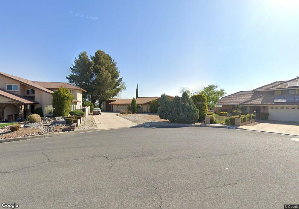 12527 Elmcroft Ln, Victorville, CA 92395 - photo 1