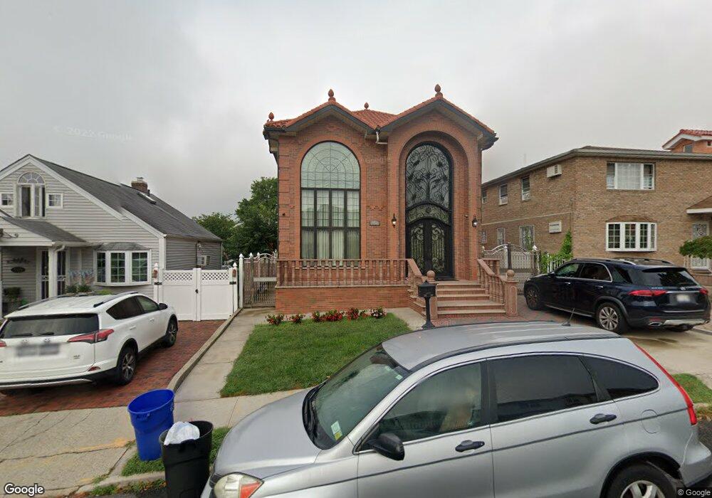 5320 193rd St, Fresh Meadows, NY 11365 - photo 1