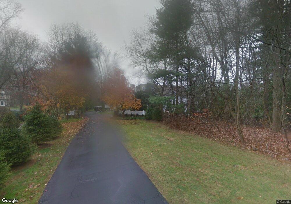 100 Stoneleigh Rd, New Canaan, CT 06840 - photo 1