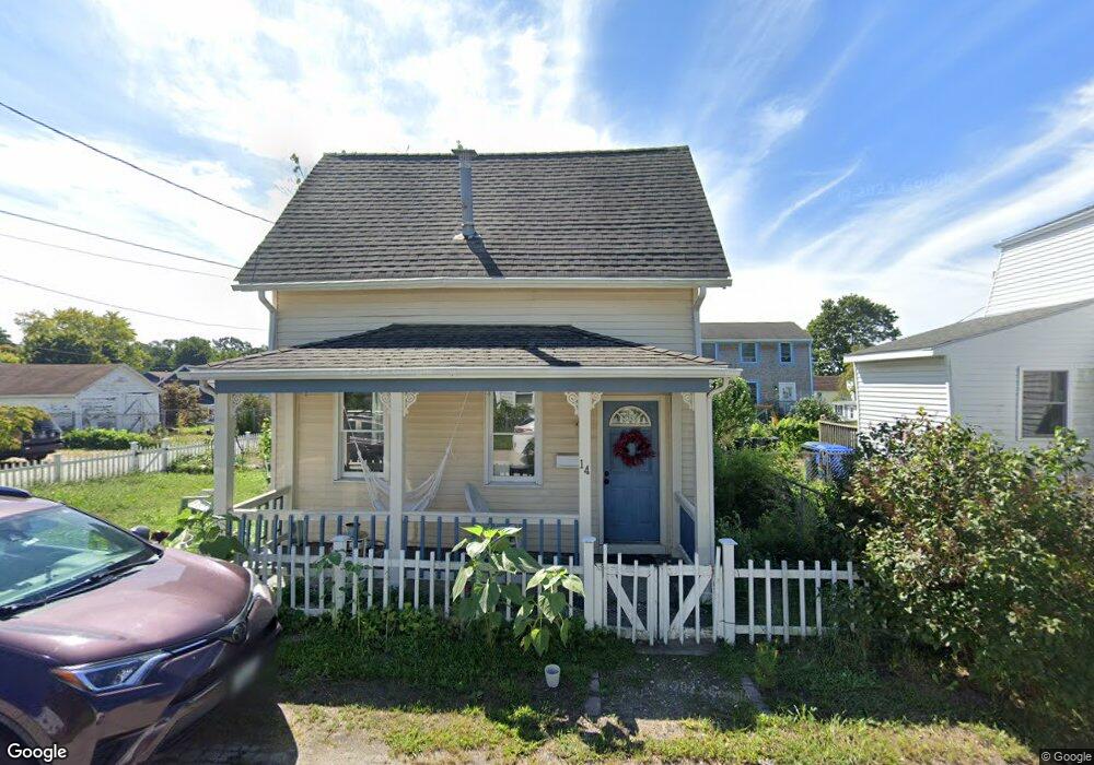 14 Balkcom St unit 1, Riverside, RI 02915 - photo 1