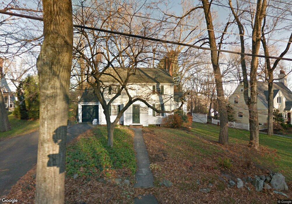 10 Standish Rd, Wellesley Hills, MA 02481 - photo 1