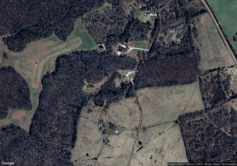 484 T B Thornton Dr, Hartwell, GA 30643 - photo 1